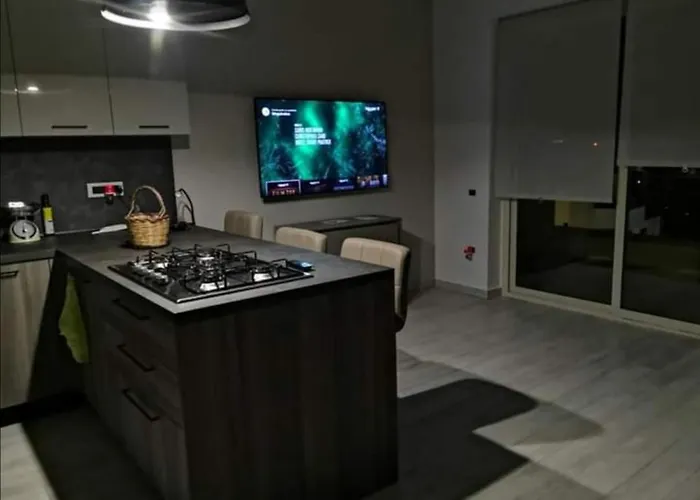 Daire Village Loris *